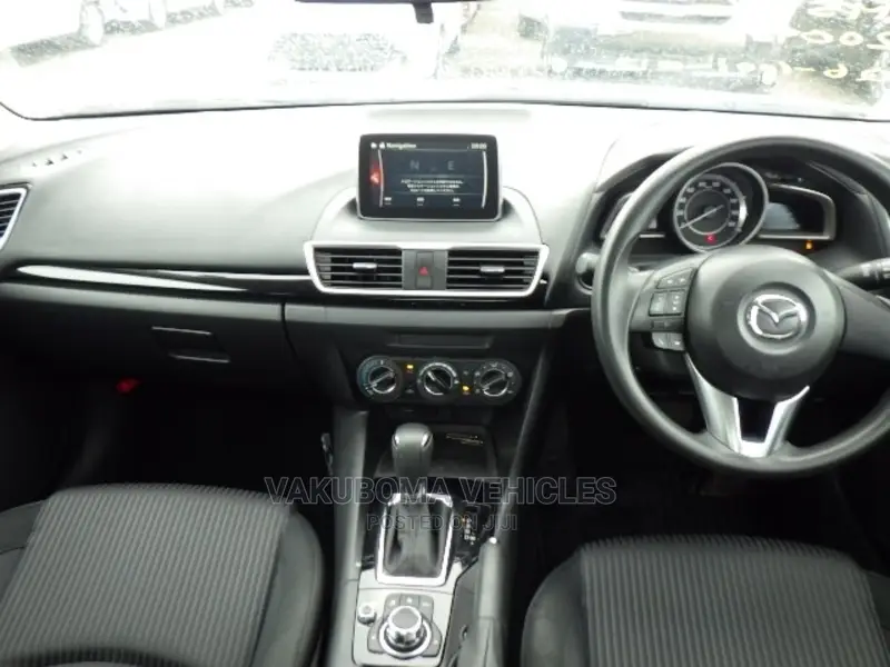 Mazda Axela 2015 White