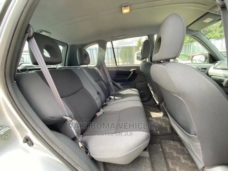 Toyota RAV4 2001 Silver