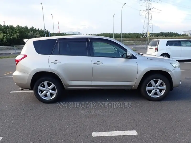 Toyota Vanguard 2007 Silver