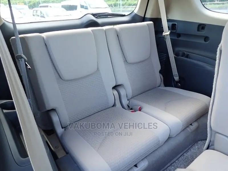 Toyota Vanguard 2007 Silver
