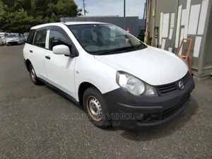 Nissan Advan 2013 White