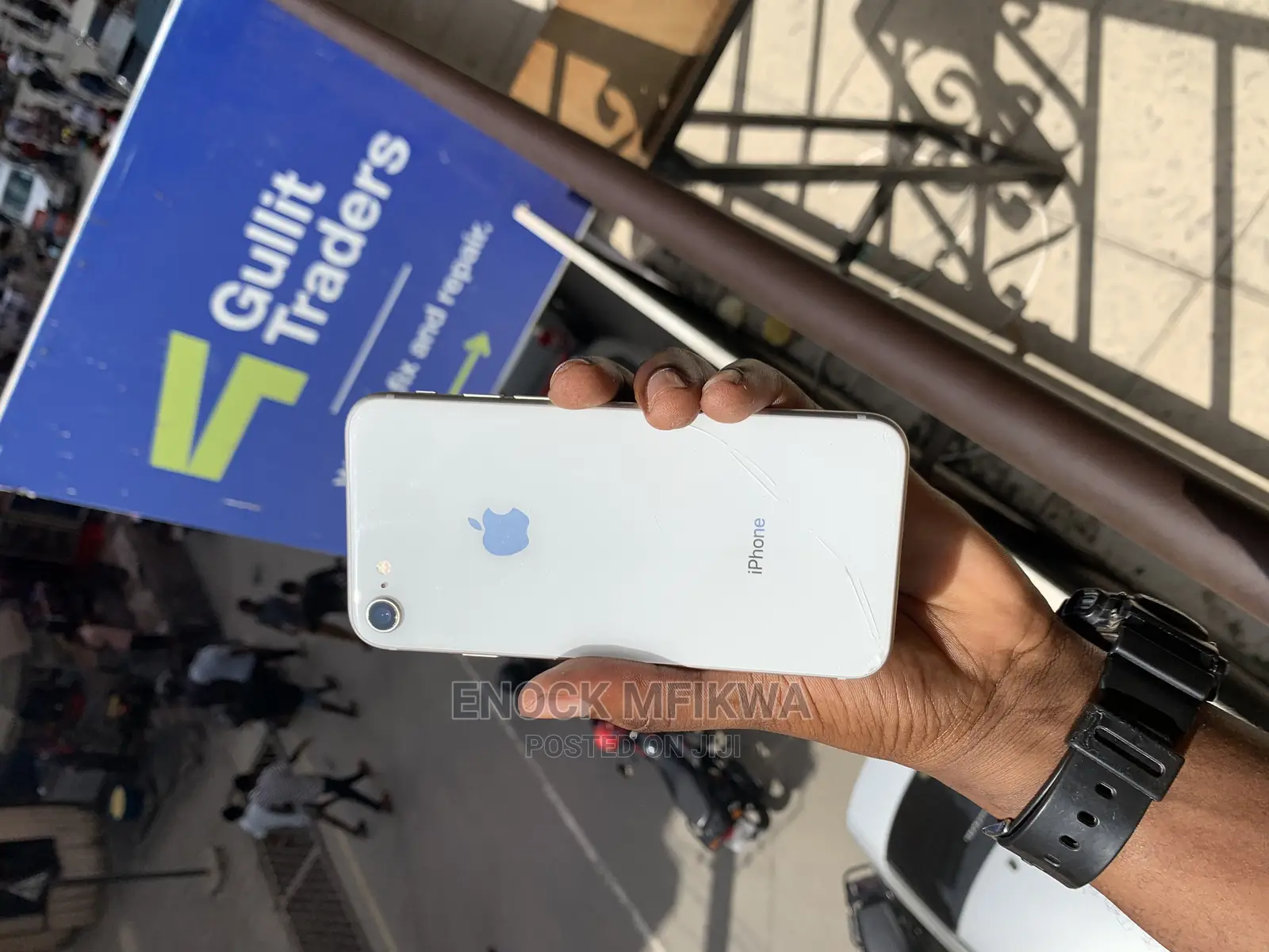 Apple iPhone 8 64 GB White