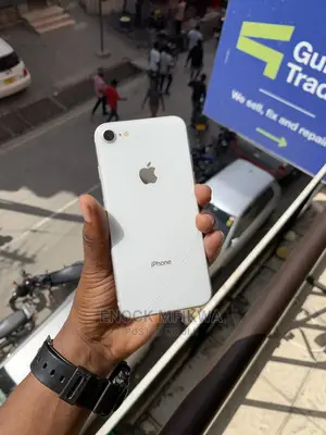 Apple iPhone 8 64 GB White