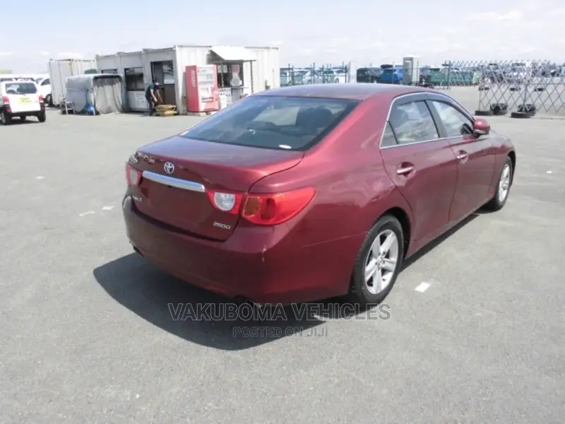 Toyota Mark X 2012 Red