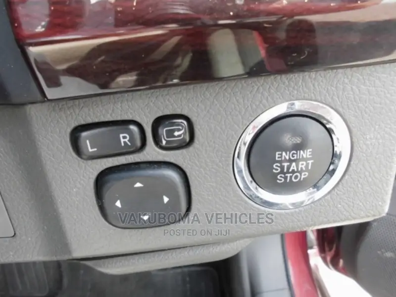 Toyota Mark X 2012 Red