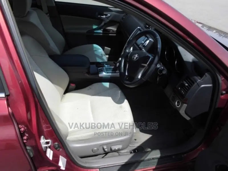Toyota Mark X 2012 Red