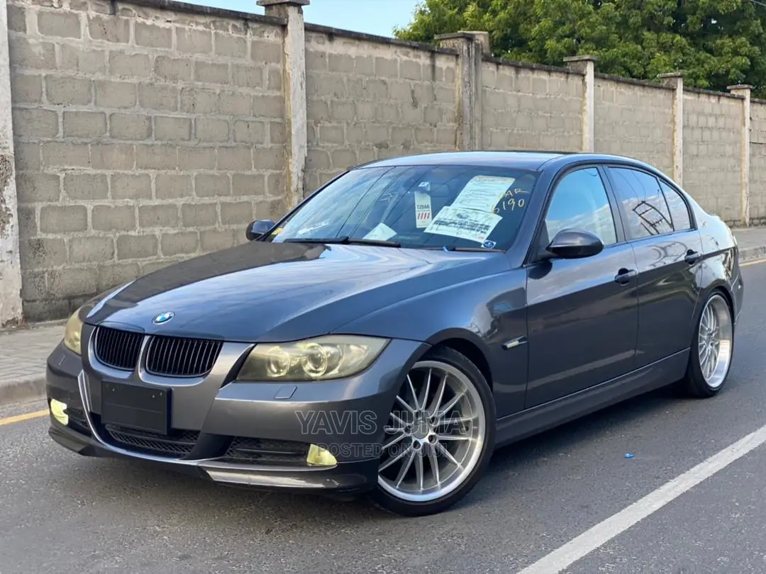 BMW 320i 2006 Gray