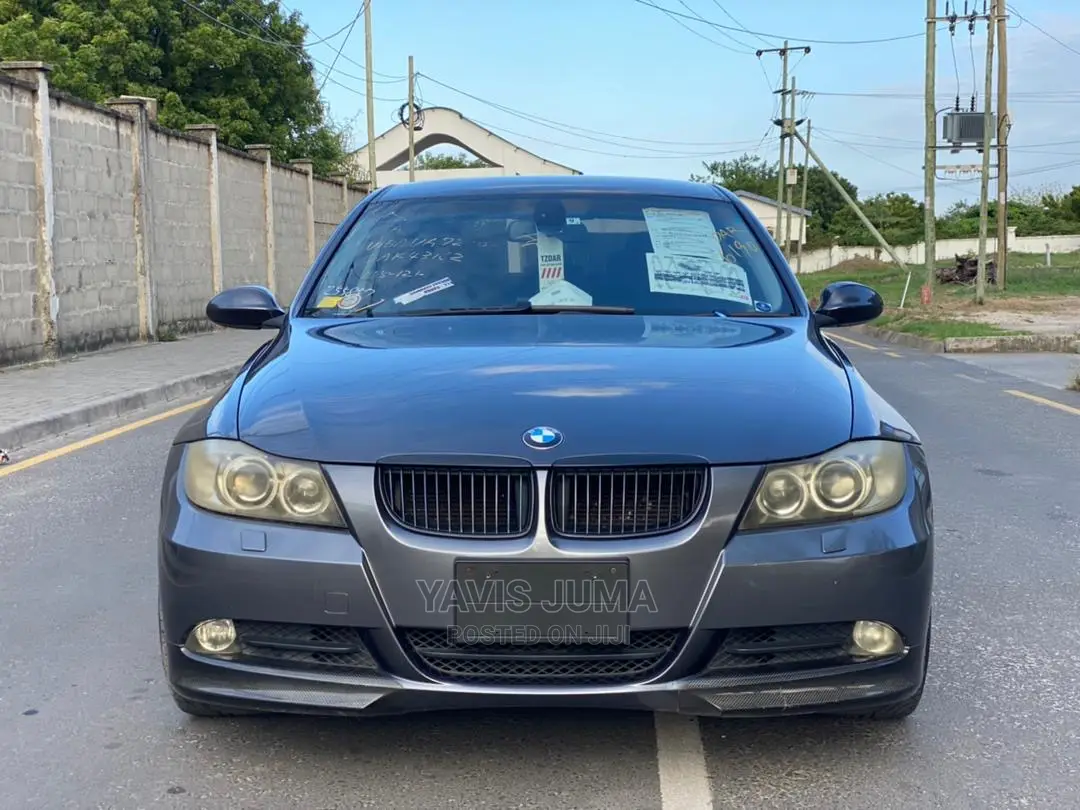 BMW 320i 2006 Gray