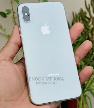 Apple iPhone XS 64 GB White