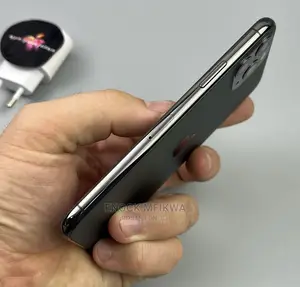 Apple iPhone 11 Pro 64 GB Gray