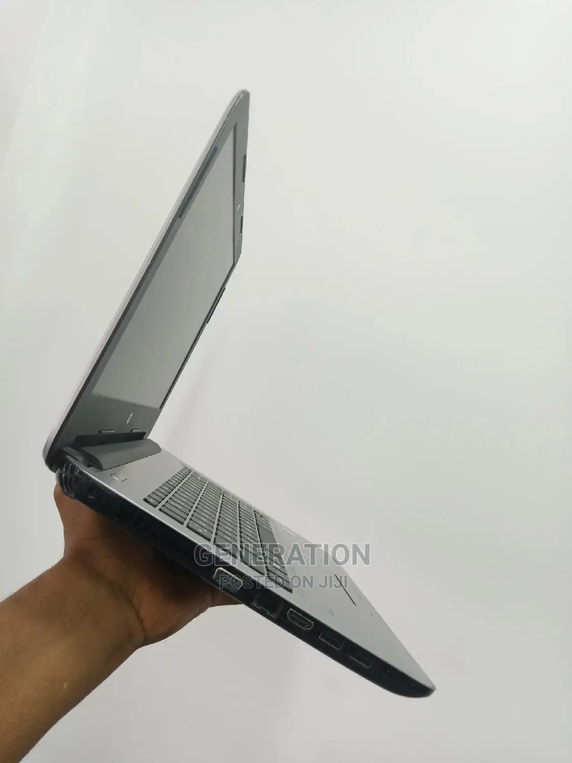 New Laptop HP 14-Dq1025cl 8GB Intel Core I5 HDD 500GB