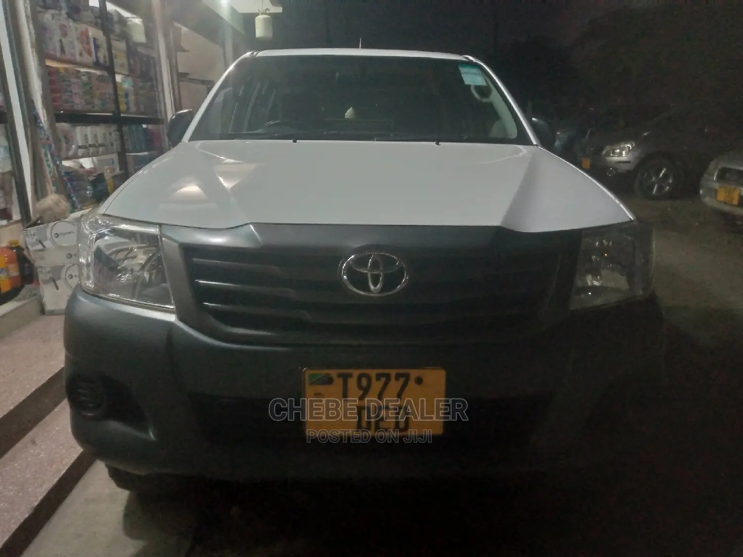 Toyota Hilux SR 4x4 2015 White