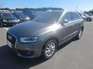 Audi Q3 2013 Gray
