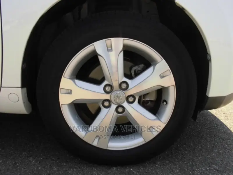 Toyota IST 2008 White