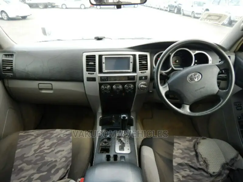 Toyota Hilux Surf 2002 Silver