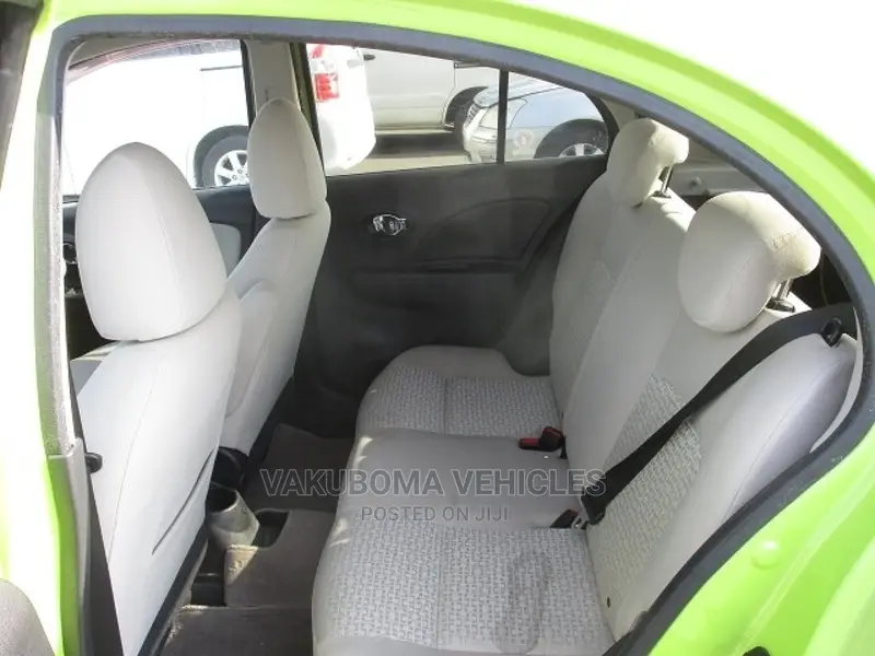 Nissan March 2011 Green