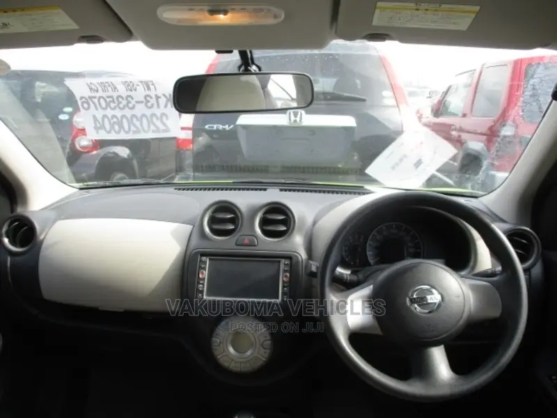 Nissan March 2011 Green