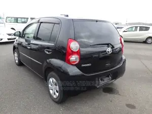 Toyota Passo 2011 Black