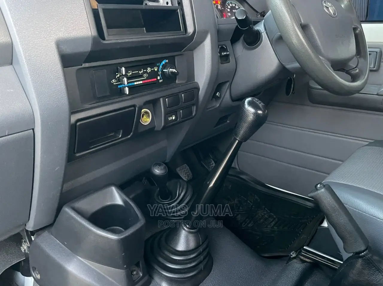 Toyota Land Cruiser 2016 White