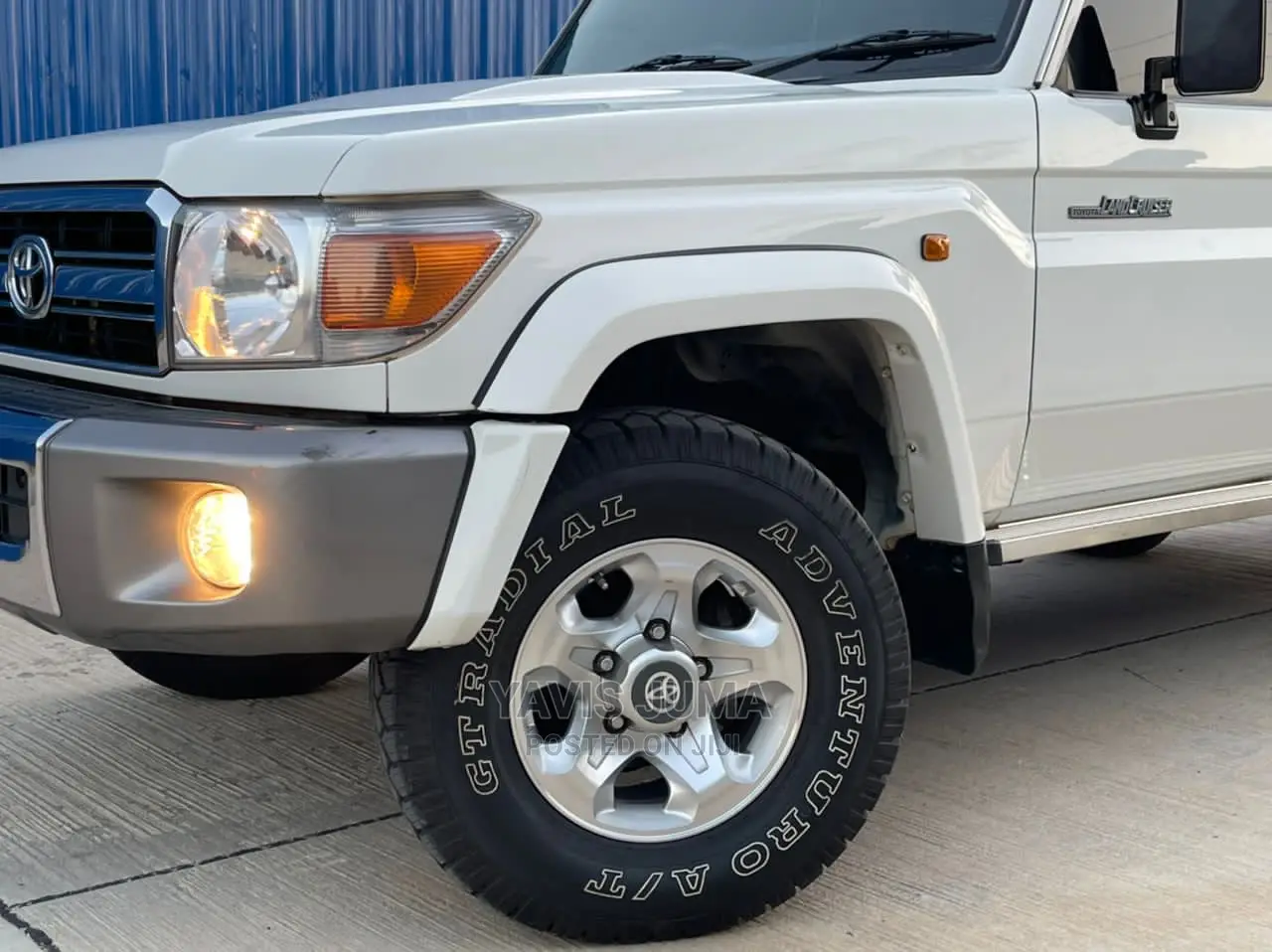 Toyota Land Cruiser 2016 White