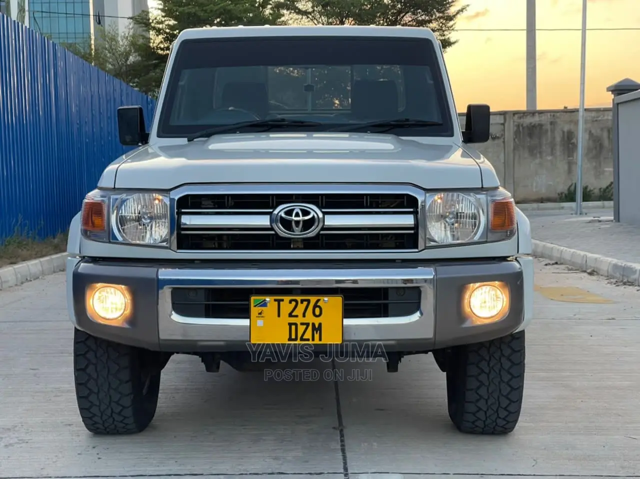 Toyota Land Cruiser 2016 White