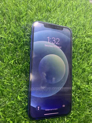 Apple iPhone 12 64 GB Blue