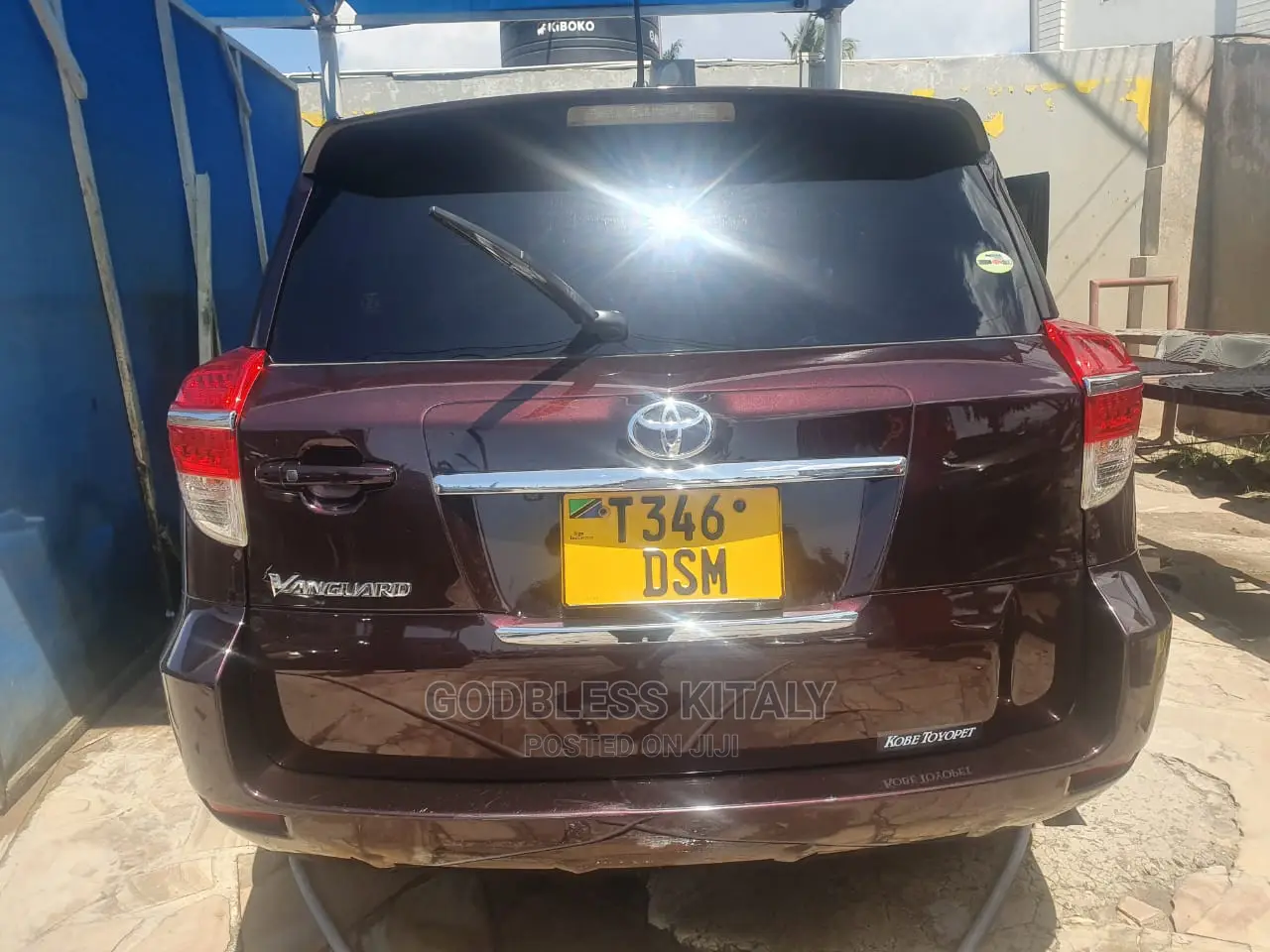 Toyota Vanguard 2011 Black