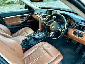 BMW 320i 2015 Black