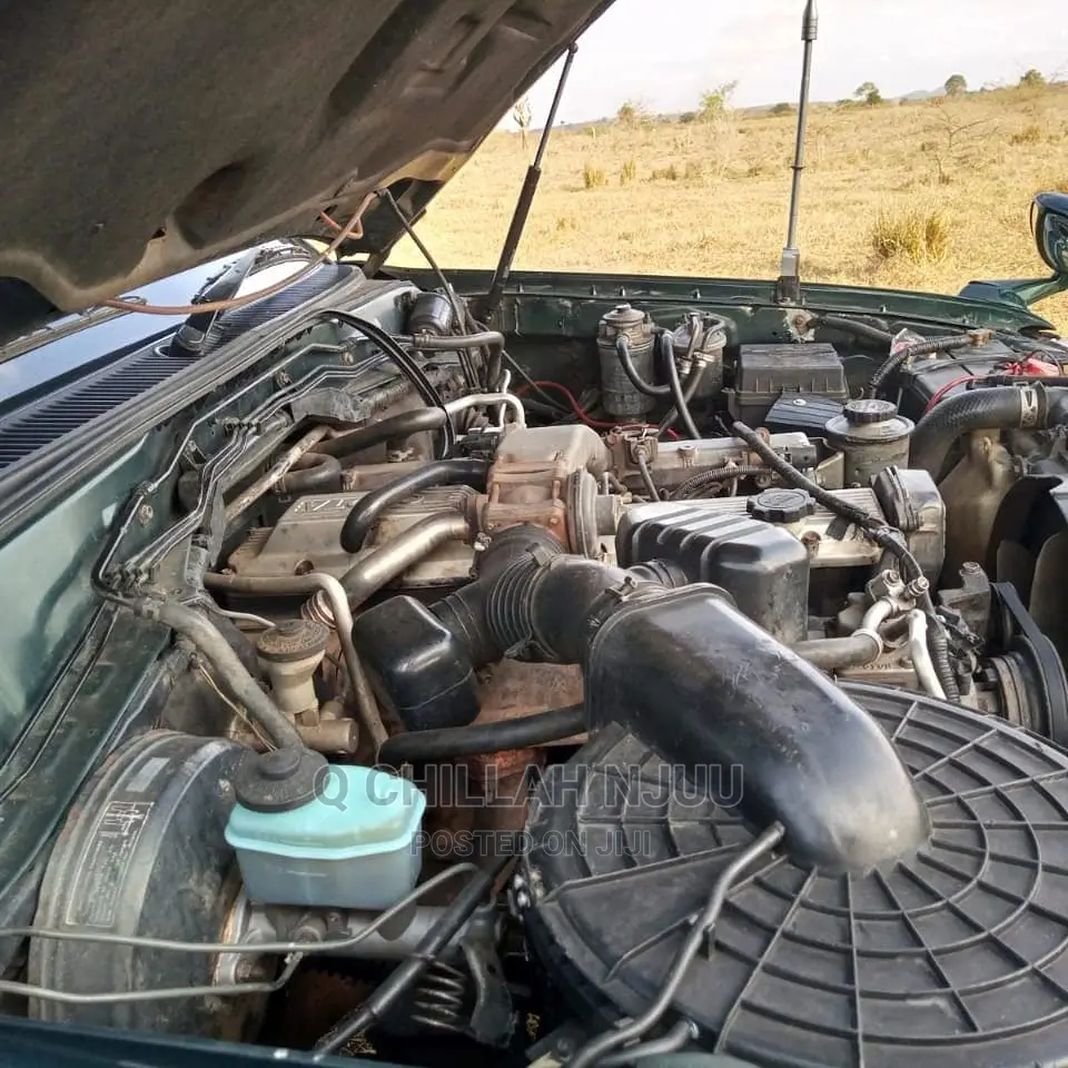 Toyota Land Cruiser 2002