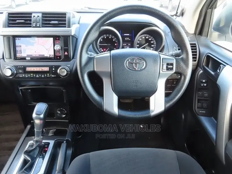 Toyota Land Cruiser Prado 2015 White