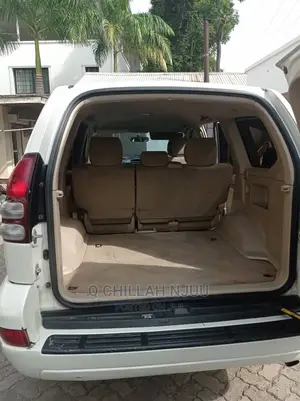 Toyota Land Cruiser Prado 2004 White