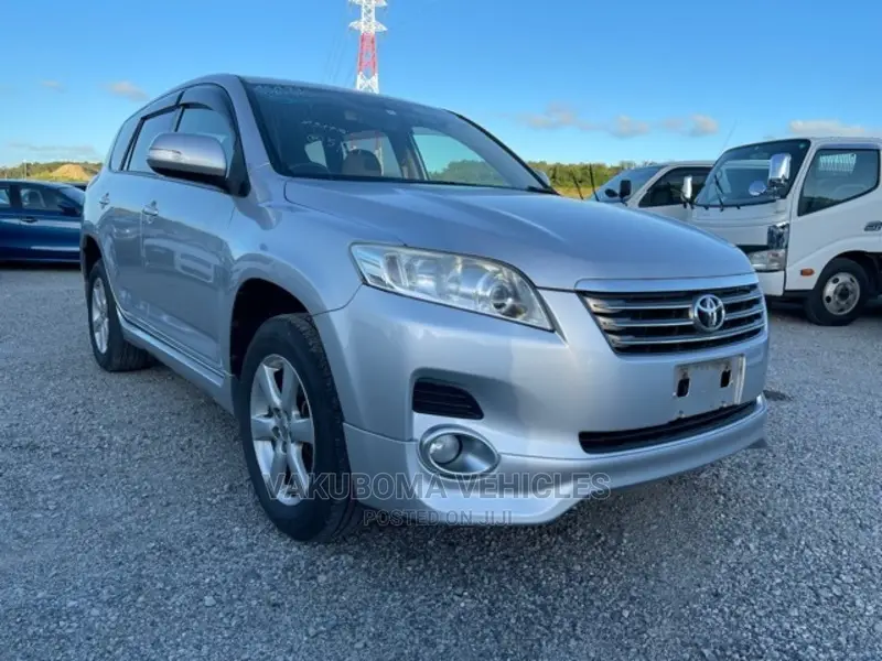 Toyota Vanguard 2008 Silver