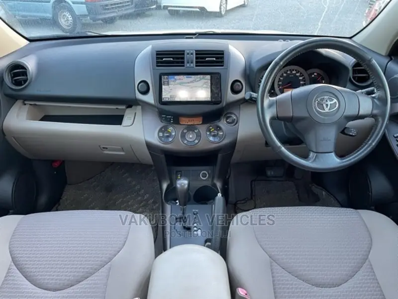 Toyota Vanguard 2008 Silver