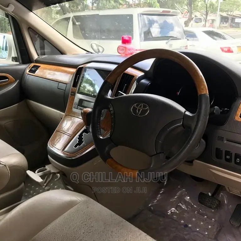 Toyota Alphard 2004 White