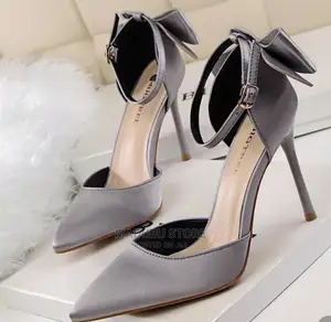 Women's Pumps