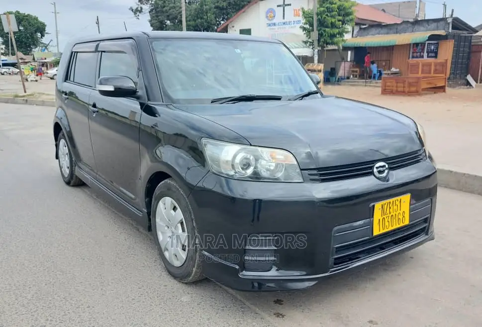 Toyota Corolla Rumion 2008 Black