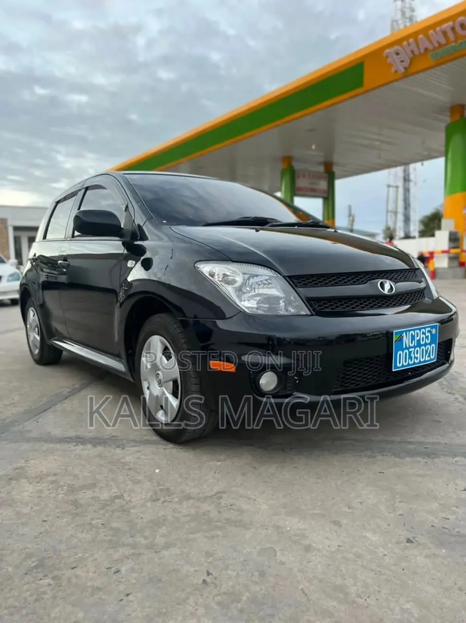 Toyota IST 2007 Black