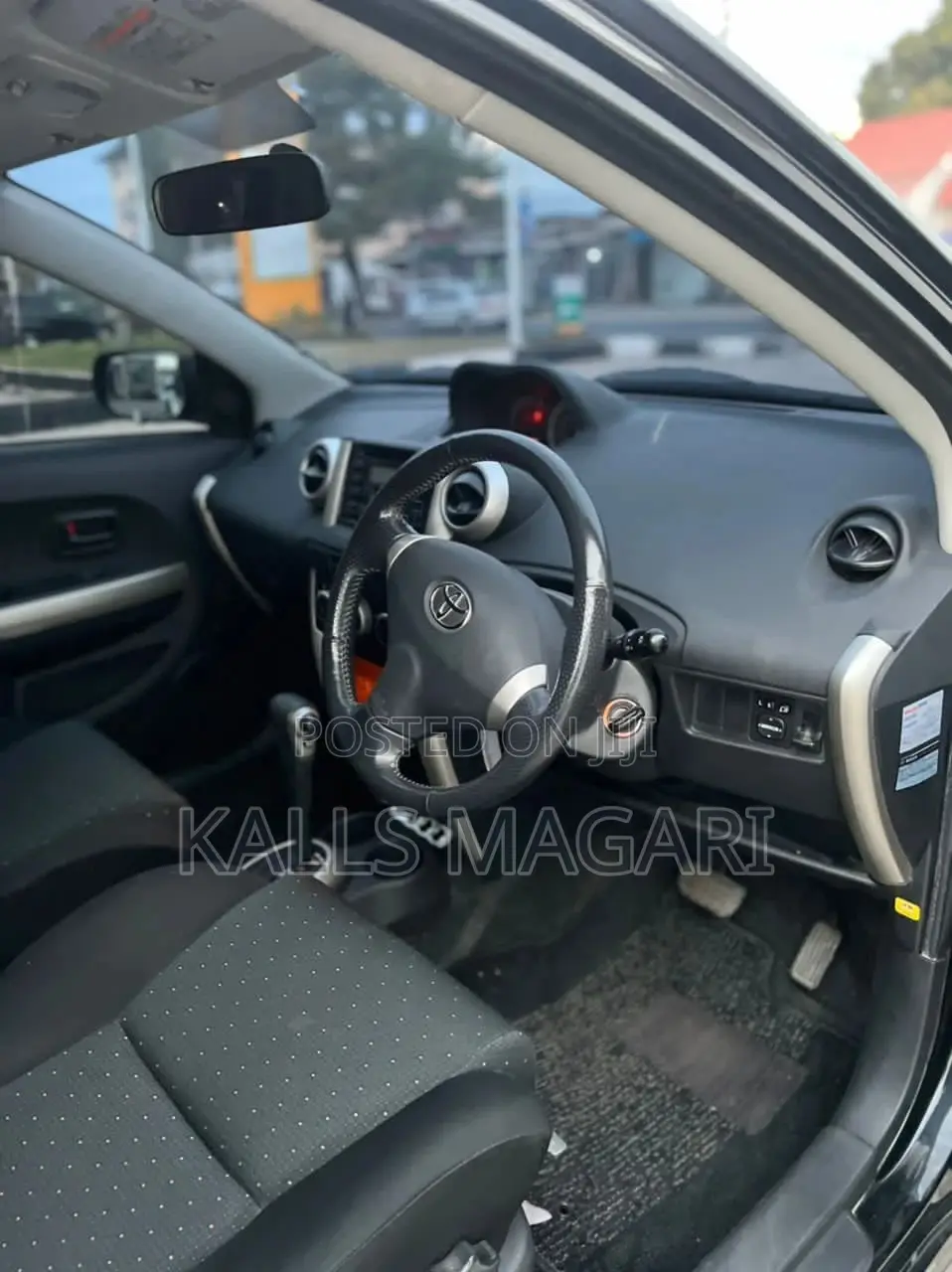 Toyota IST 2007 Black
