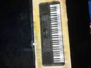 Yamaha PSR 273
