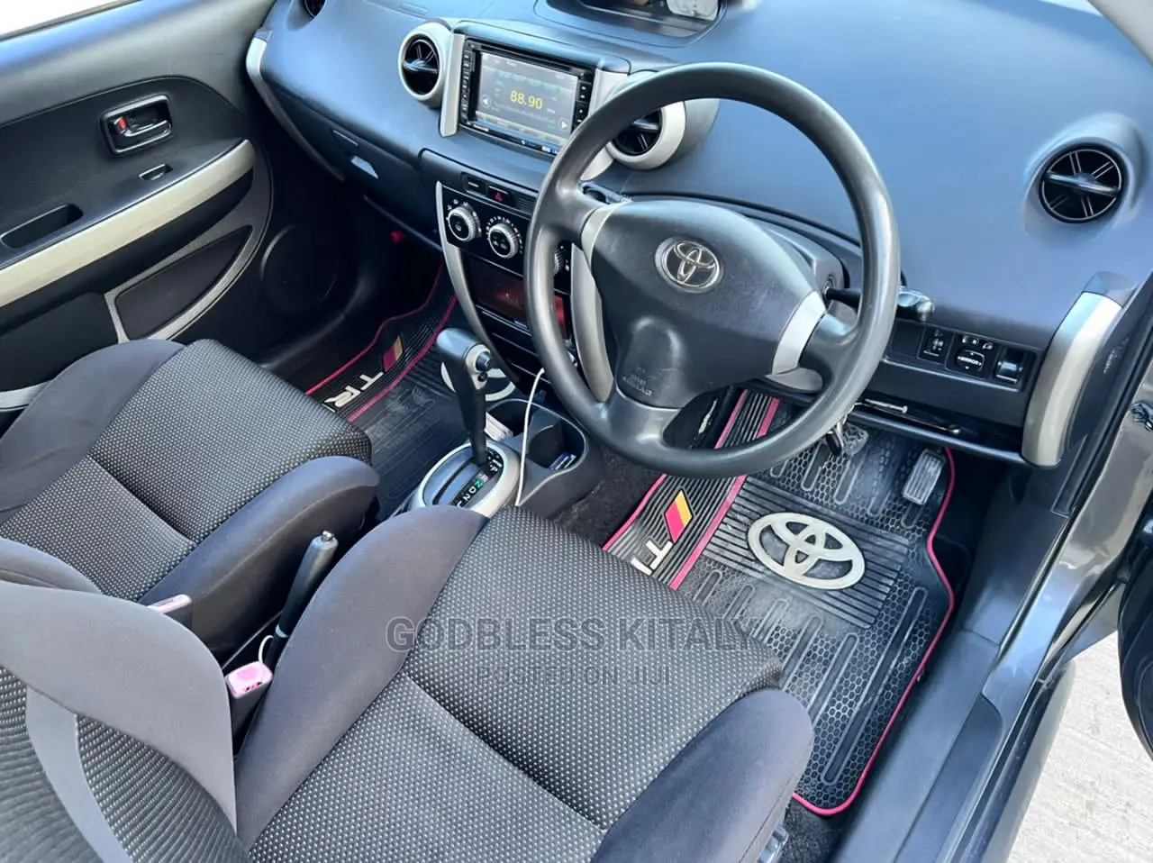 Toyota IST 2004 Gray