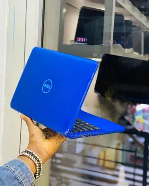 New Laptop Dell Inspiron 13 1318 4GB Intel Pentium HDD 320GB