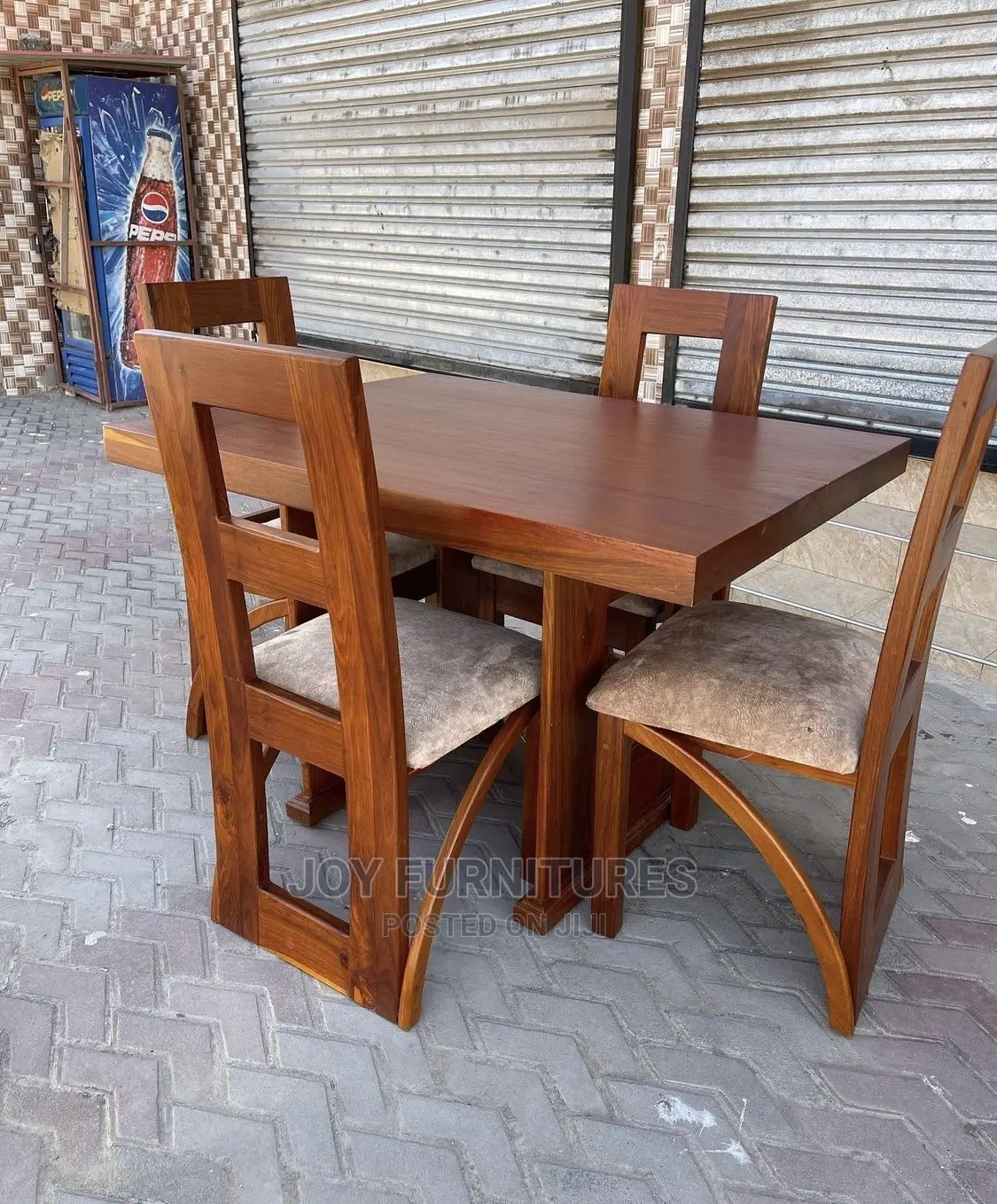 Dinning 4seats