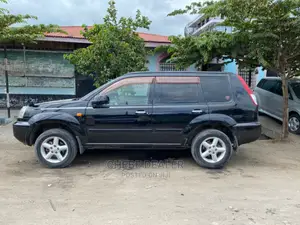 Nissan X-Trail 2.0 2004 Black