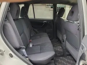 Toyota RAV4 2002 White