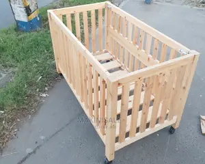 Kitanda Kizuri Sana Cha Mtoto Simple
