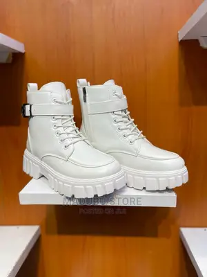 Women's Boots