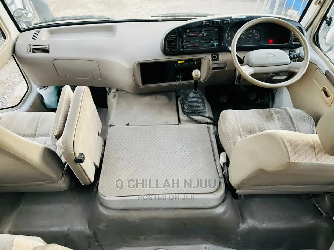 Toyota Coaster 2000