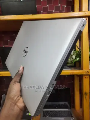 Laptop Dell Inspiron 15 5559 8GB Intel Core I5 HDD 500GB