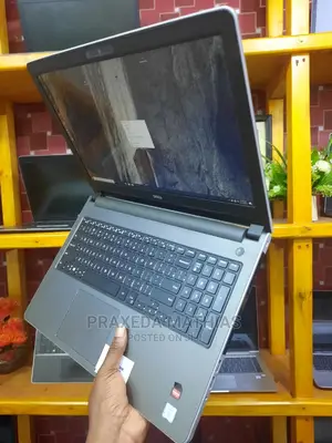 Laptop Dell Inspiron 15 5559 8GB Intel Core I5 HDD 500GB