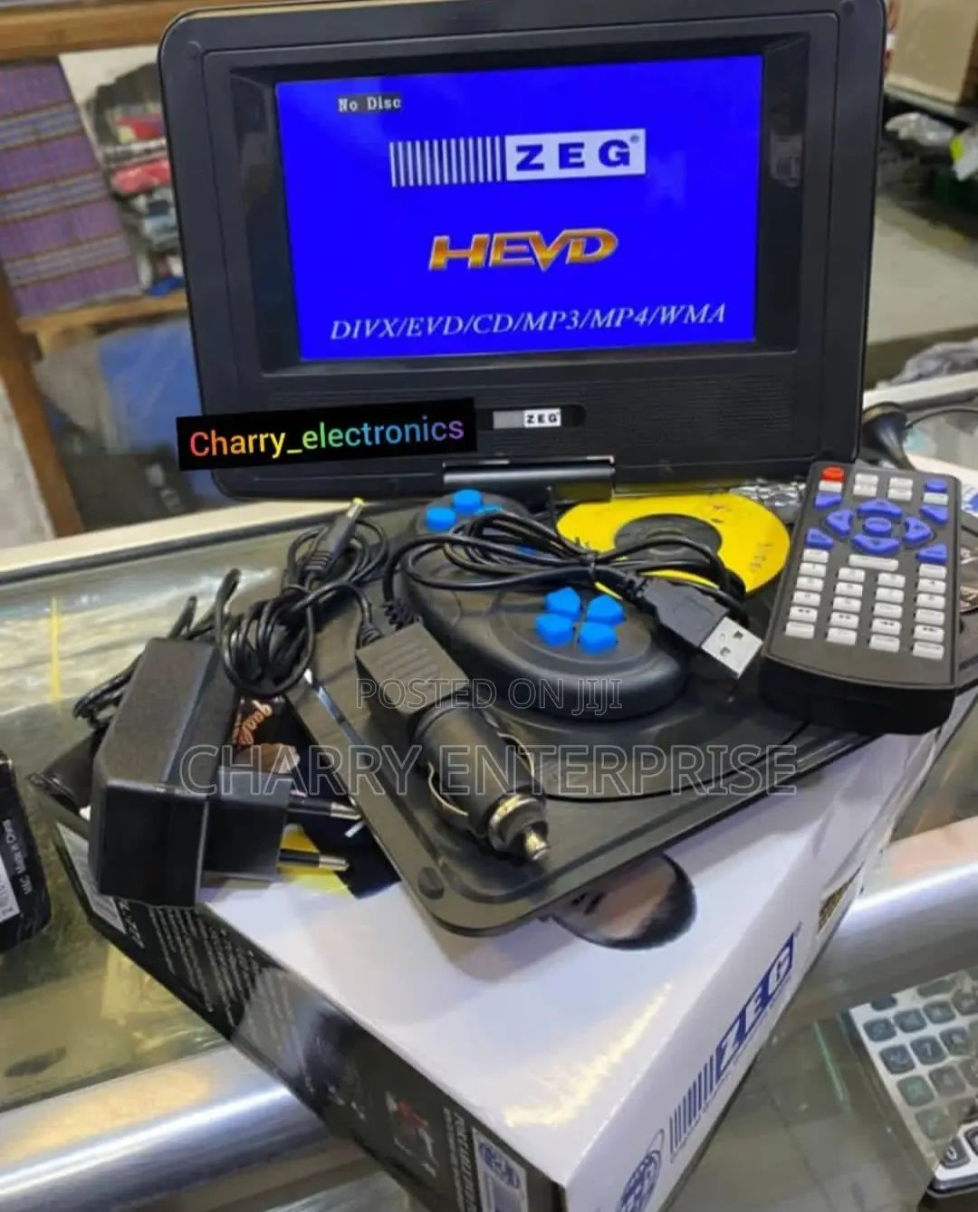 High Quality Portable DVD Player Size:7.8" With Game Support